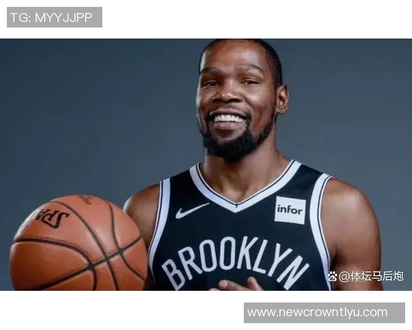 杜兰特雕像设计引发热议下半身雷霆上半身勇士一手篮网寓意深刻