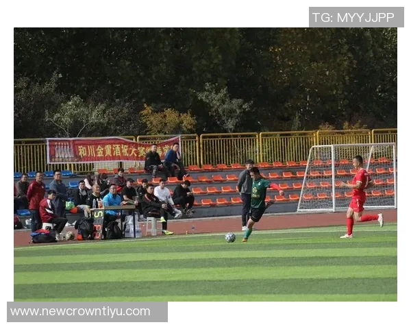 江苏省体育局宣布苏超前八名将获奖金明年赛事将继续举行